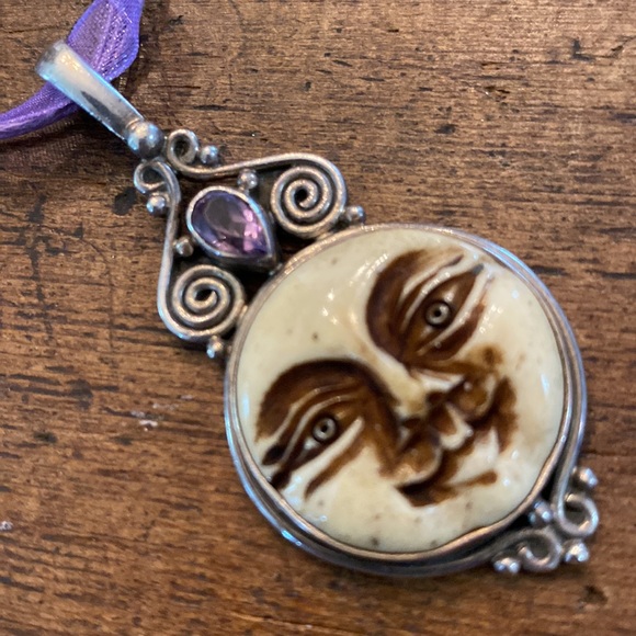 Silver Indonesian style pendant - Picture 2 of 8